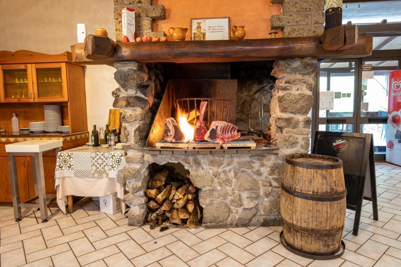 Il Contado B&B Castel Sant'Elia Luaran gambar